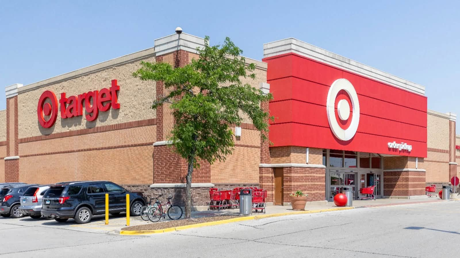 Updated national retail location with refreshed entry and masonry